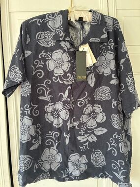 Truth Men’s Linen Shirt. New with tags